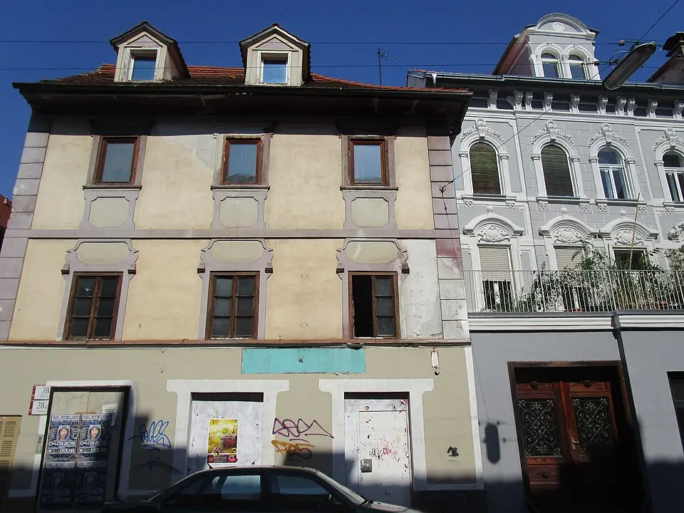 Bürgerhaus, Cafe Carmen