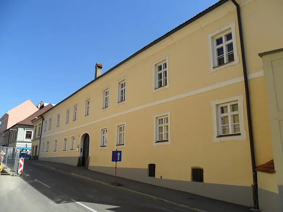 Obrázek: ZL · CC BY-SA 3.0 Bürgerhaus