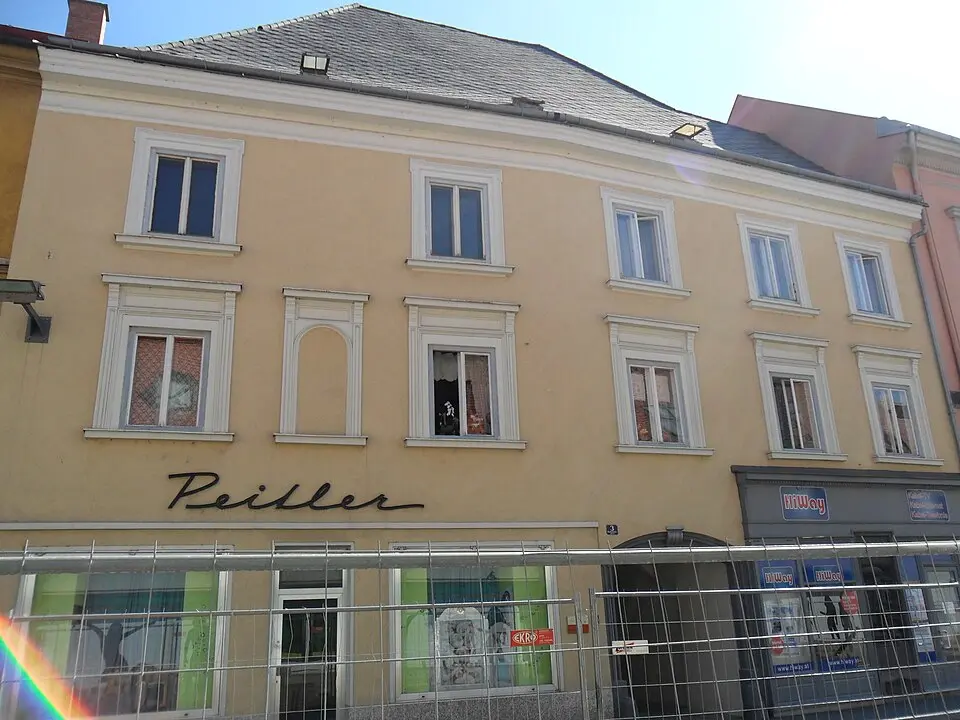 Obrázok: ZL · CC BY-SA 3.0 Bürgerhaus