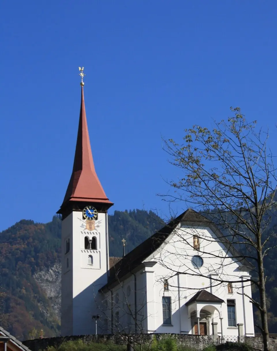 Katholische Pfarrkirche St. Peter und Paul mit Beinhaus und Ölbergkapelle