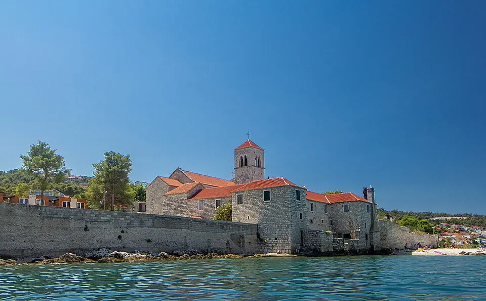 Dominikanski samostan i crkva sv. Križa na Čiovu