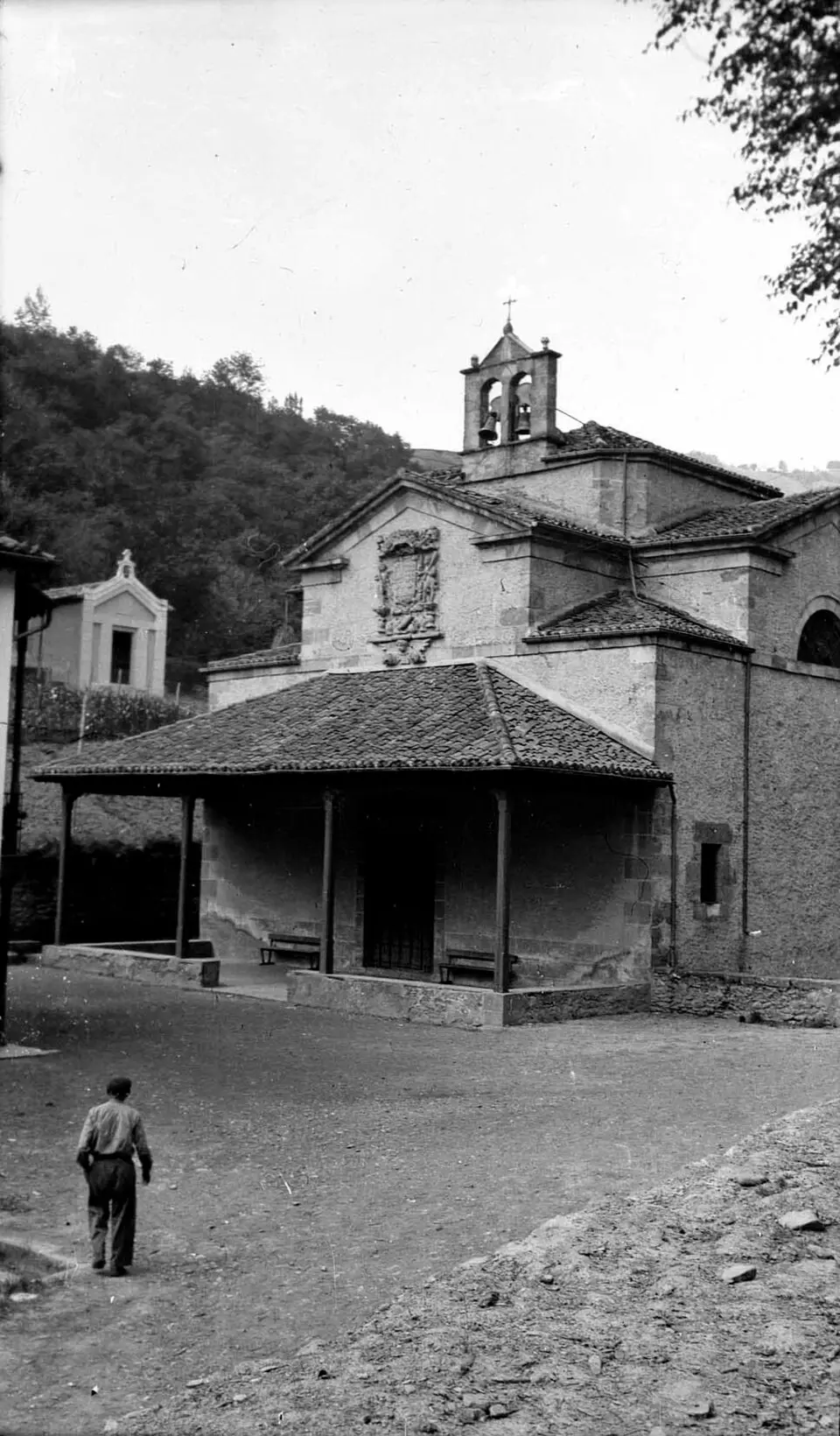 Basilica De San Martin De Loinaz
