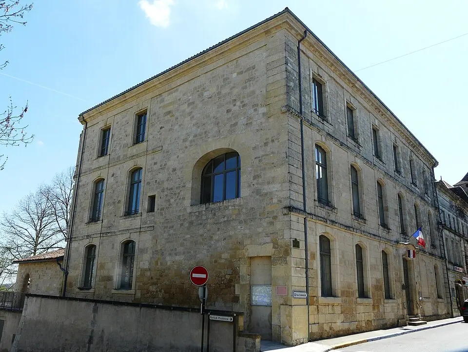 Bild: Père Igor · CC BY-SA 4.0 Beaumontois-en-Périgord