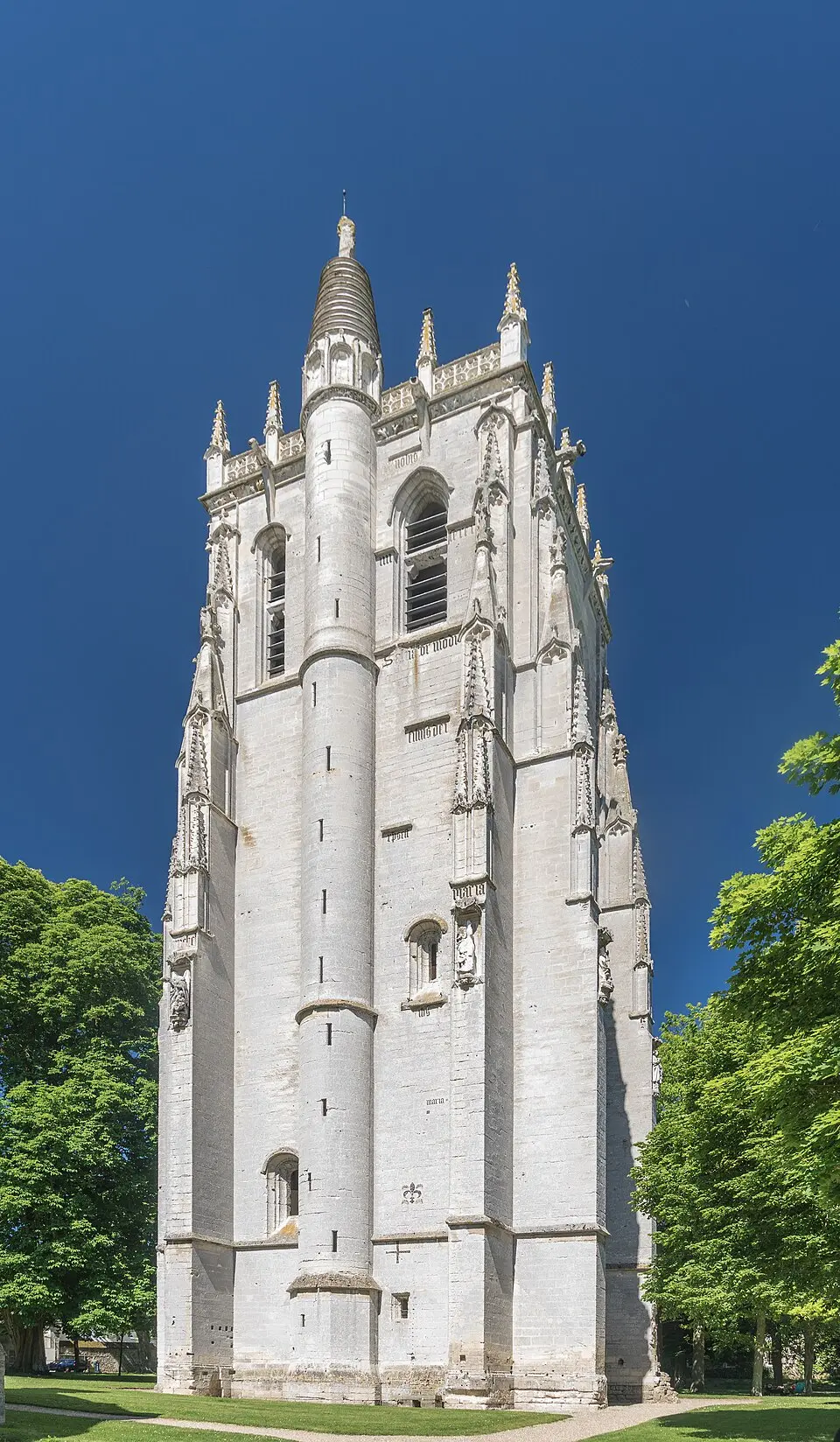 tour Saint-Nicolas de l'abbaye Notre-Dame du Bec-Hellouin
