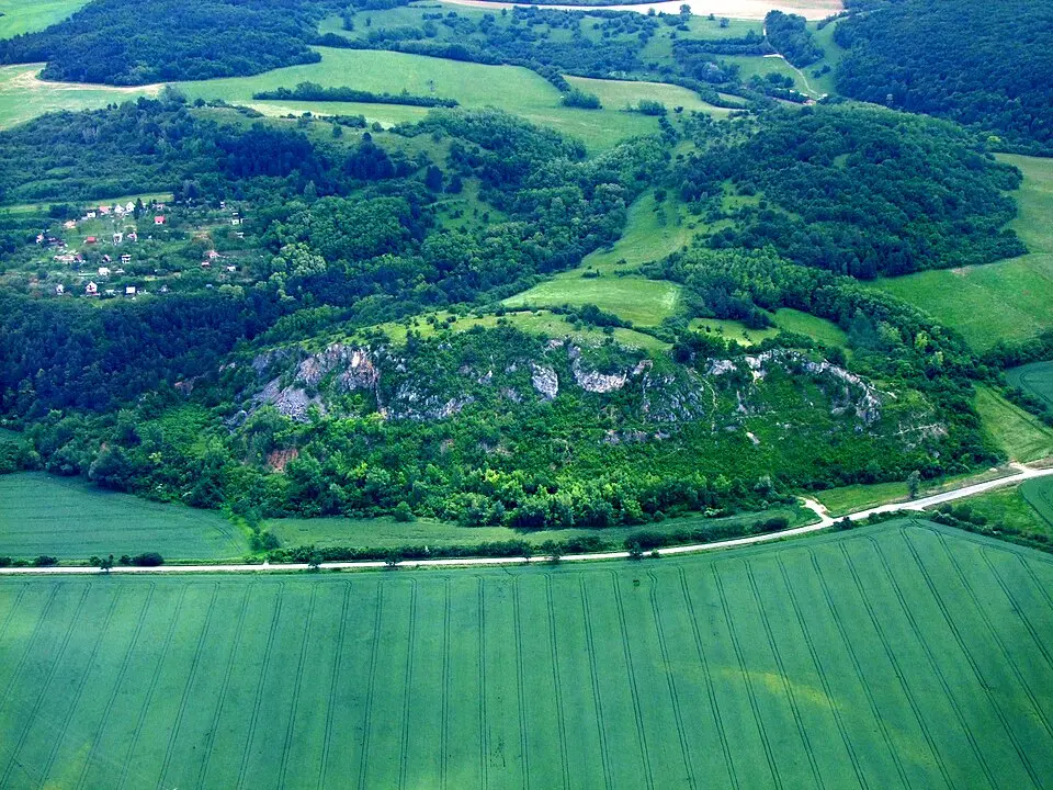 Beckovské Skalice