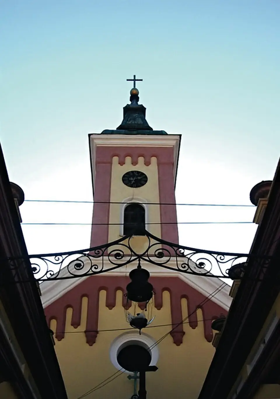 Wikimedia Commons · Public domain Српска Православна црква Светих Петра и Павла у Белој Цркви