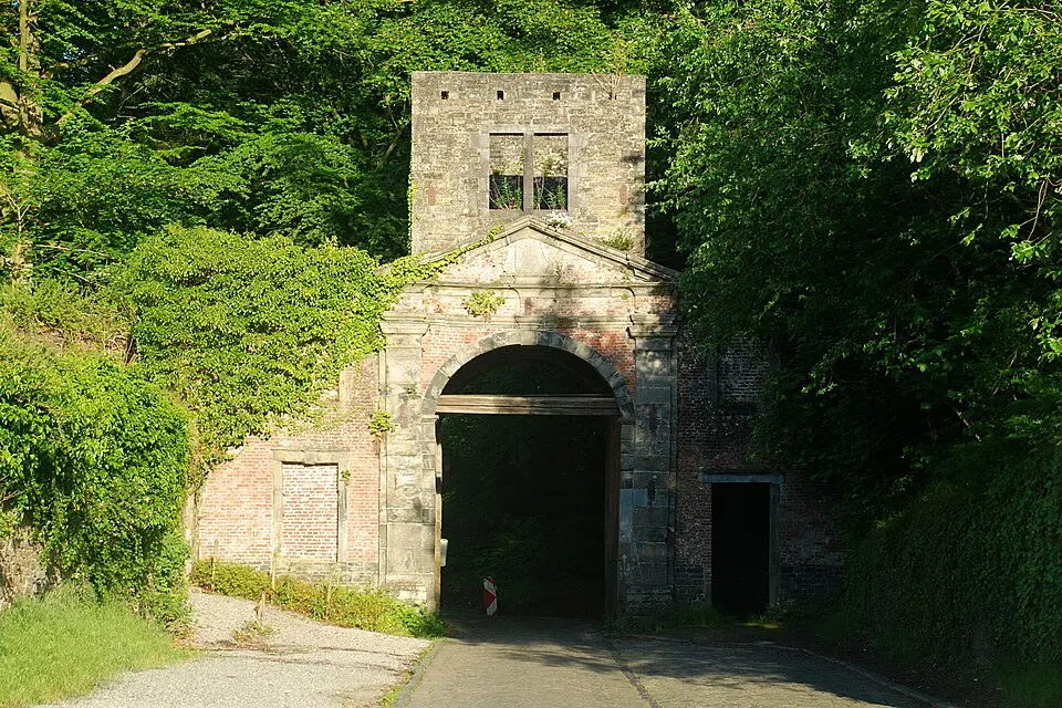 porte de Namur