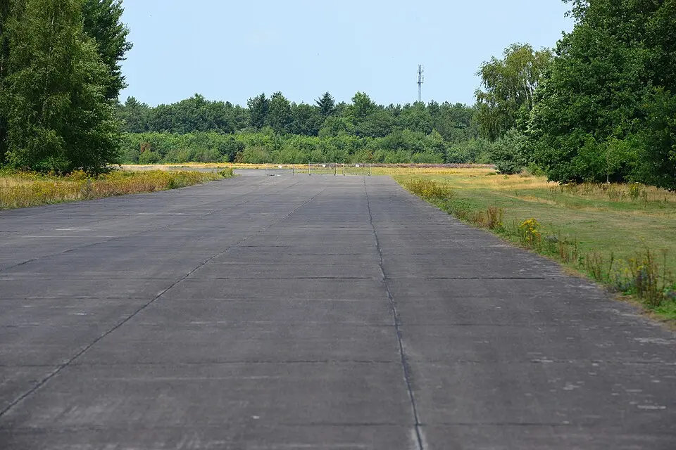 base aérienne de Weelde