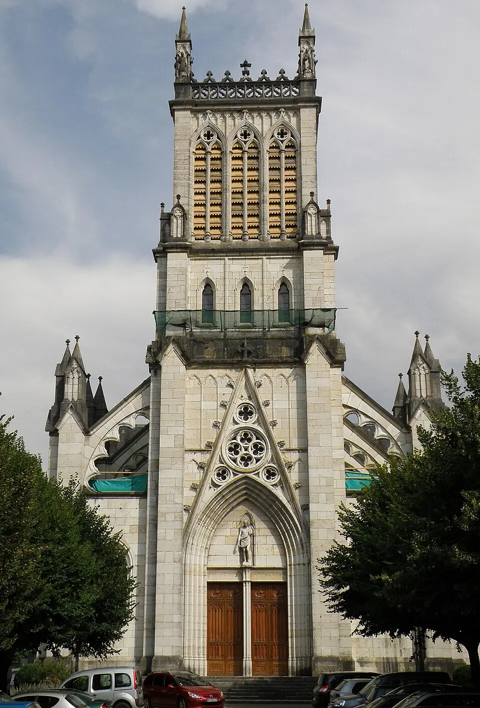 Kép: Torsade de Pointes · CC0 cathédrale Saint-Jean de Belley
