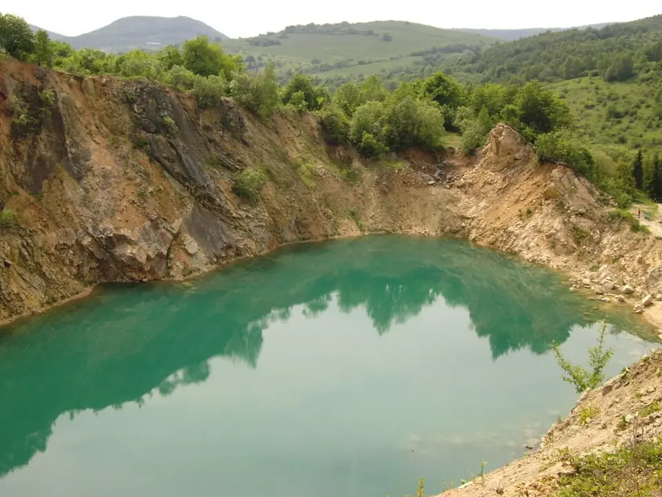 Beňatina