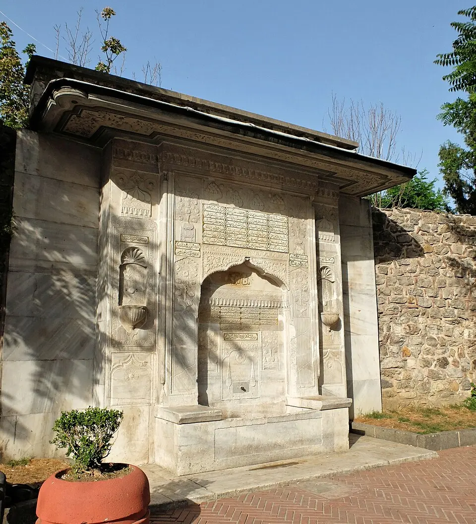 Bereketzade Fountain
