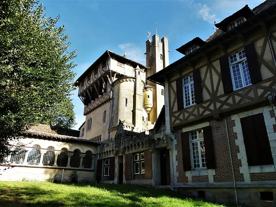 château de Mounet-Sully
