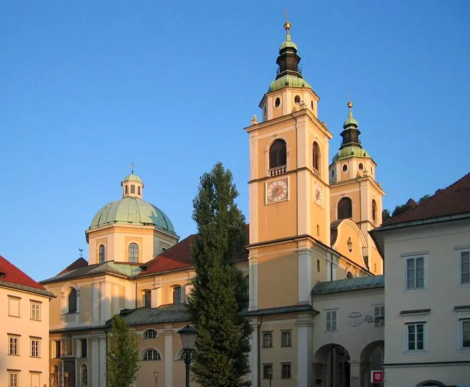 Image: Žiga · Public domain Ljubljana Cathedral