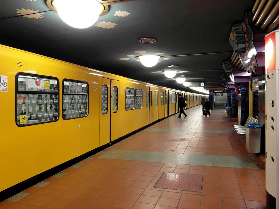 U-Bahnhof Paulsternstrasse