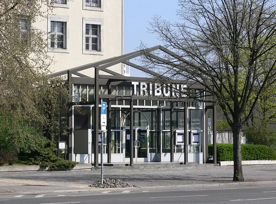 Tribüne