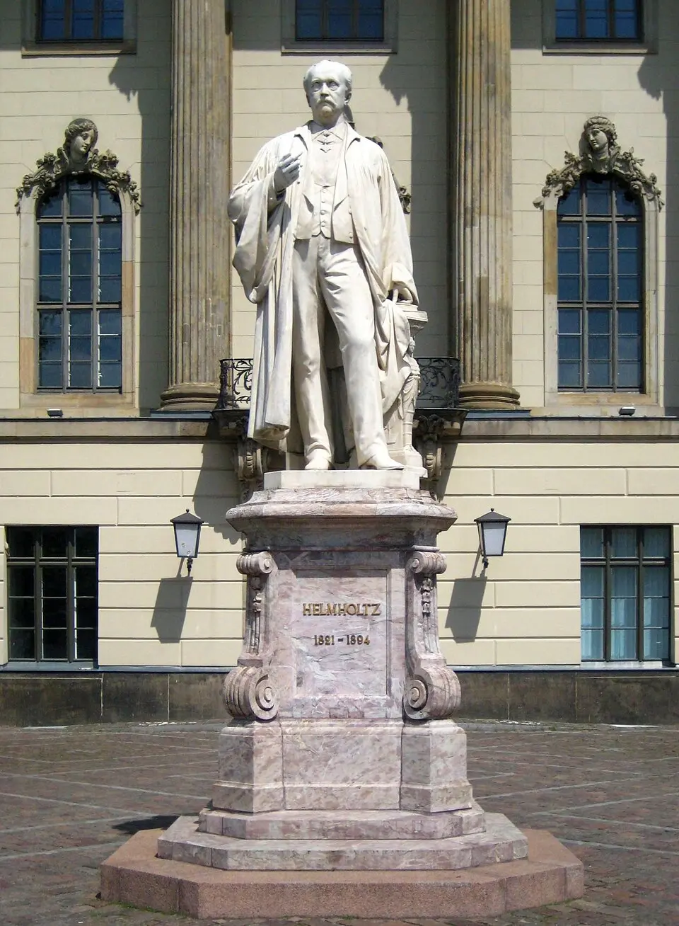 Standbild Hermann von Helmholtz