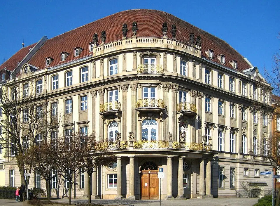 Kép: Jörg Zägel · CC BY-SA 3.0 Ephraim-Palais