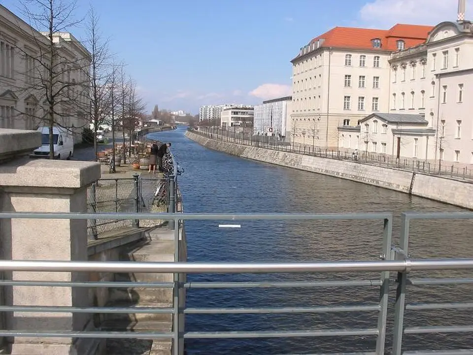 Kép: Lienhard Schulz · CC BY 2.5 Berlin-Spandauer Schifffahrtskanal
