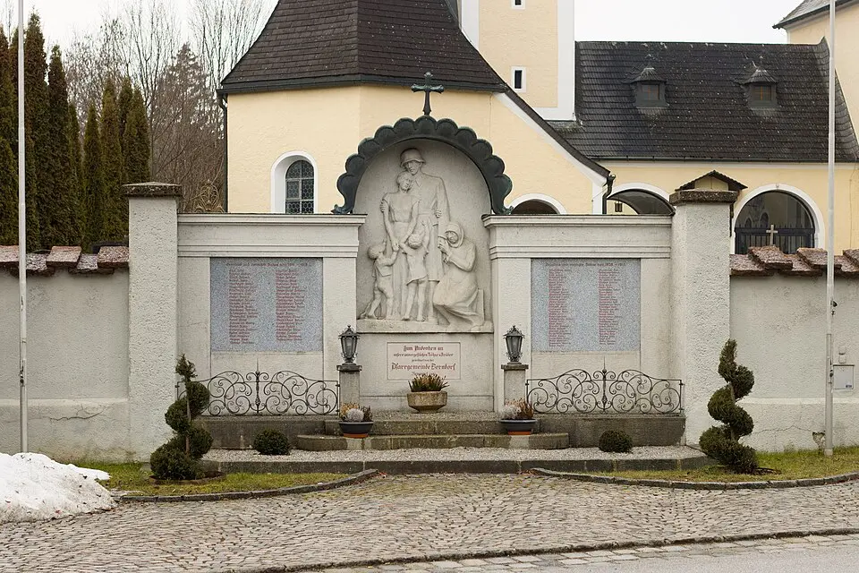 Kriegerdenkmal