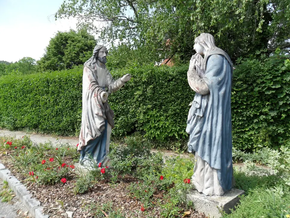 Obrázok: ZL · Public domain Figurengruppe Christi Abschied von hl. Maria