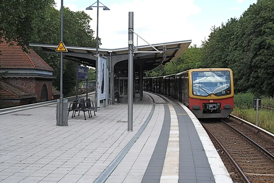 S-Bahnhof Sonnenallee