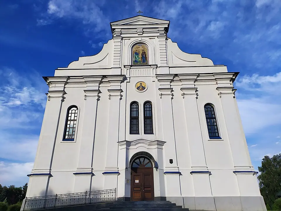 Царква Дабравешчаньня Багародзіцы і манастыр базылянаў