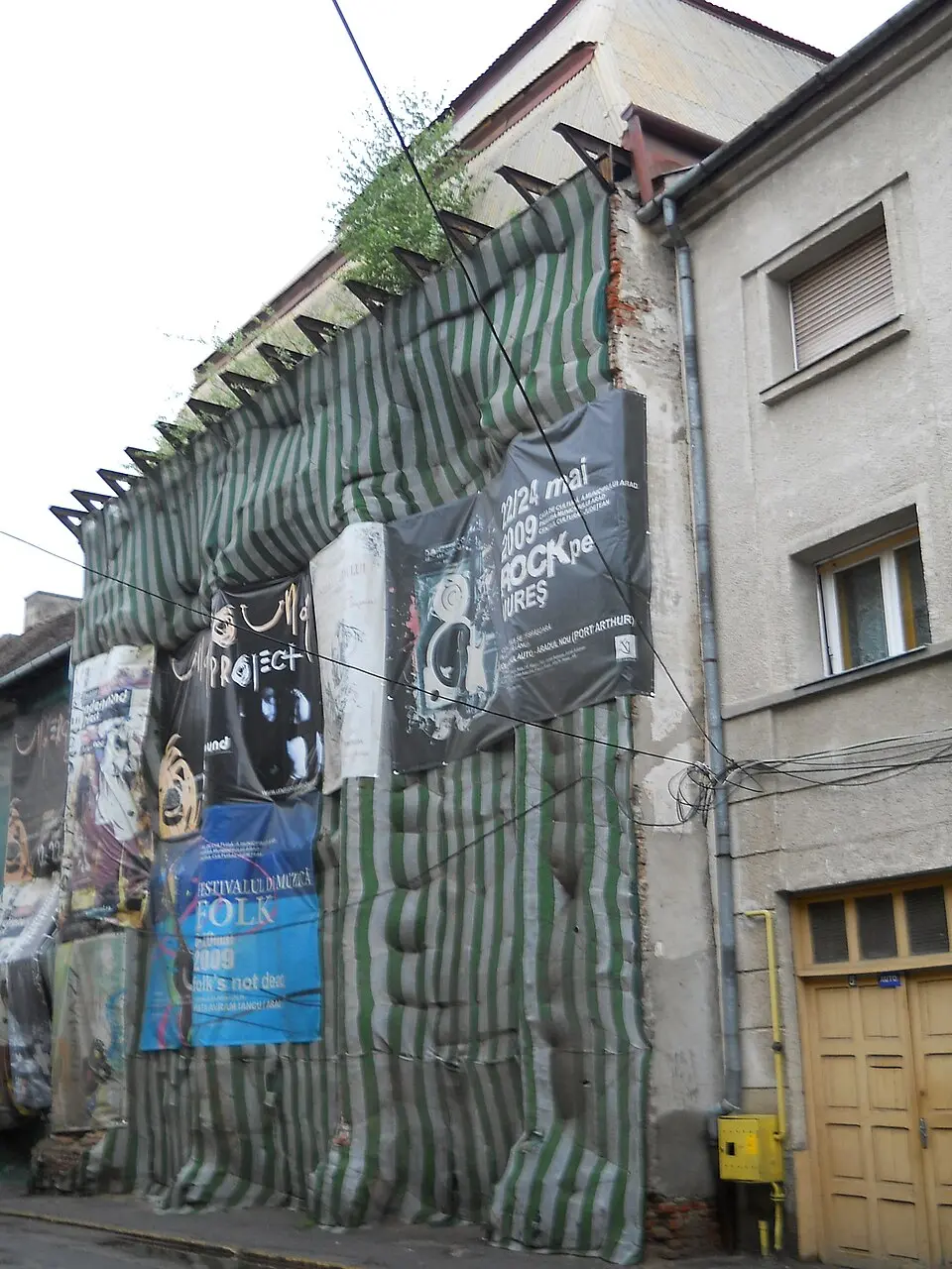 Teatrul vechi din Arad