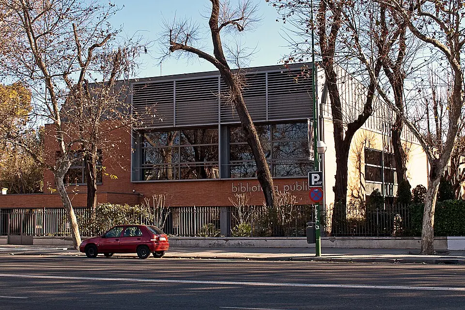 Biblioteca Pública del Estado en Sevilla - Infanta Elena
