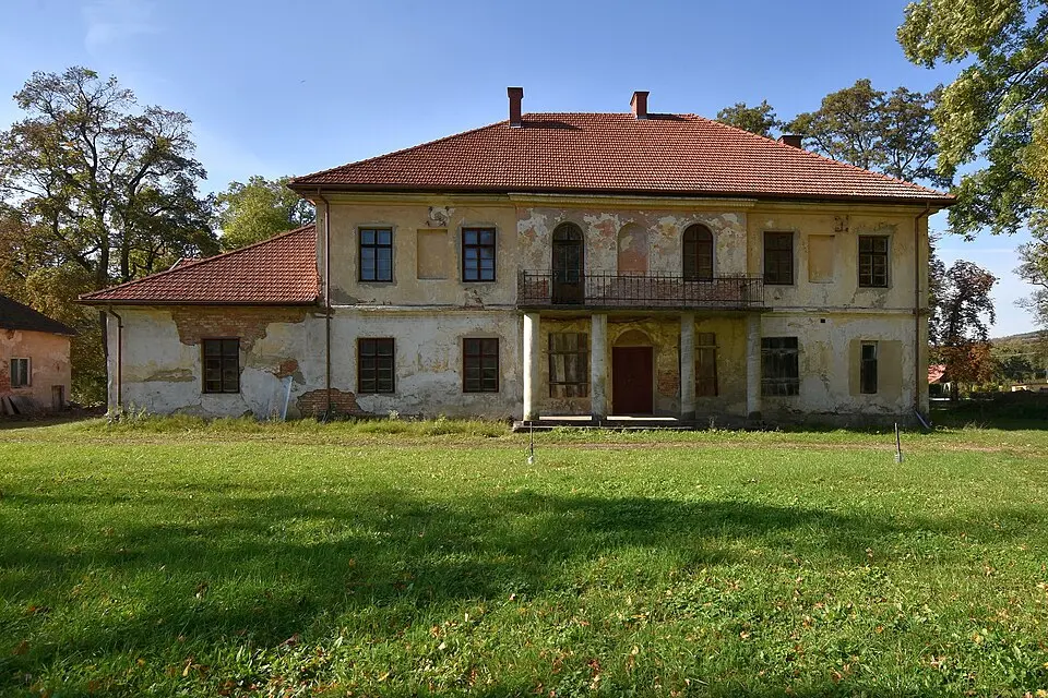 Pałac w Bieździedzy