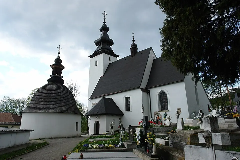 farský kostol Všetkých svätých, karner