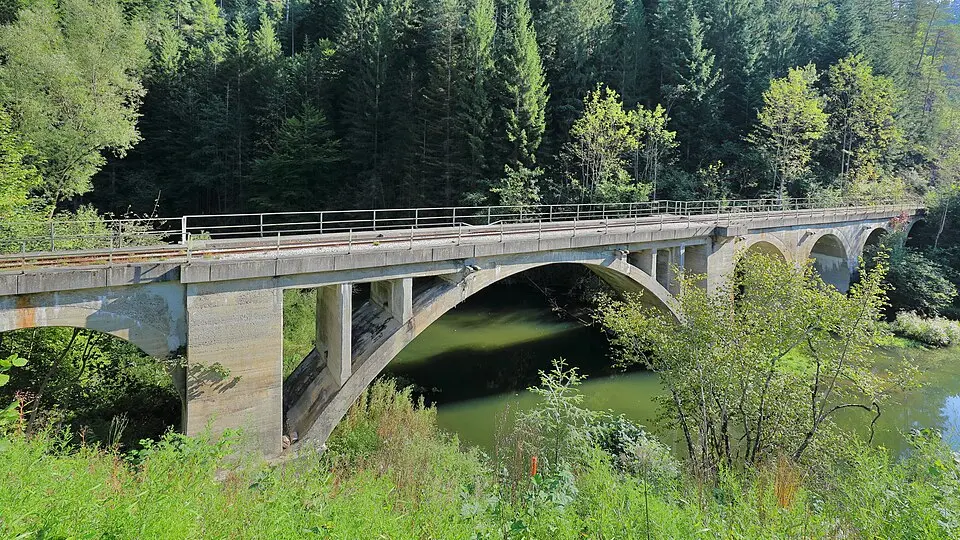 Slika: C.Stadler/Bwag · CC BY-SA 3.0 Birkfelder Feistritz-Viadukt in Neudörfl