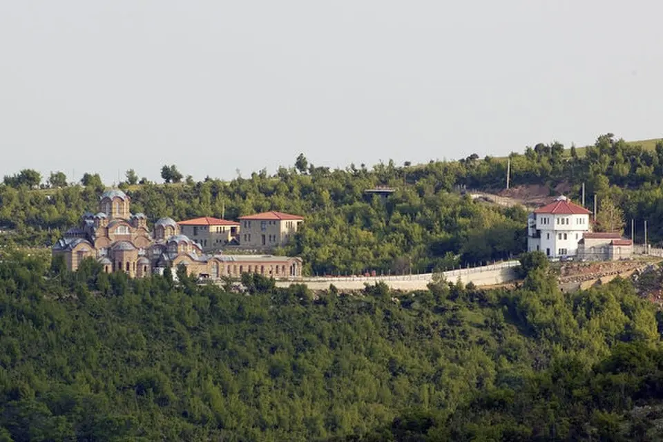 Μονή των Αγίων Ραφαήλ, Νικολάου και Ειρήνης