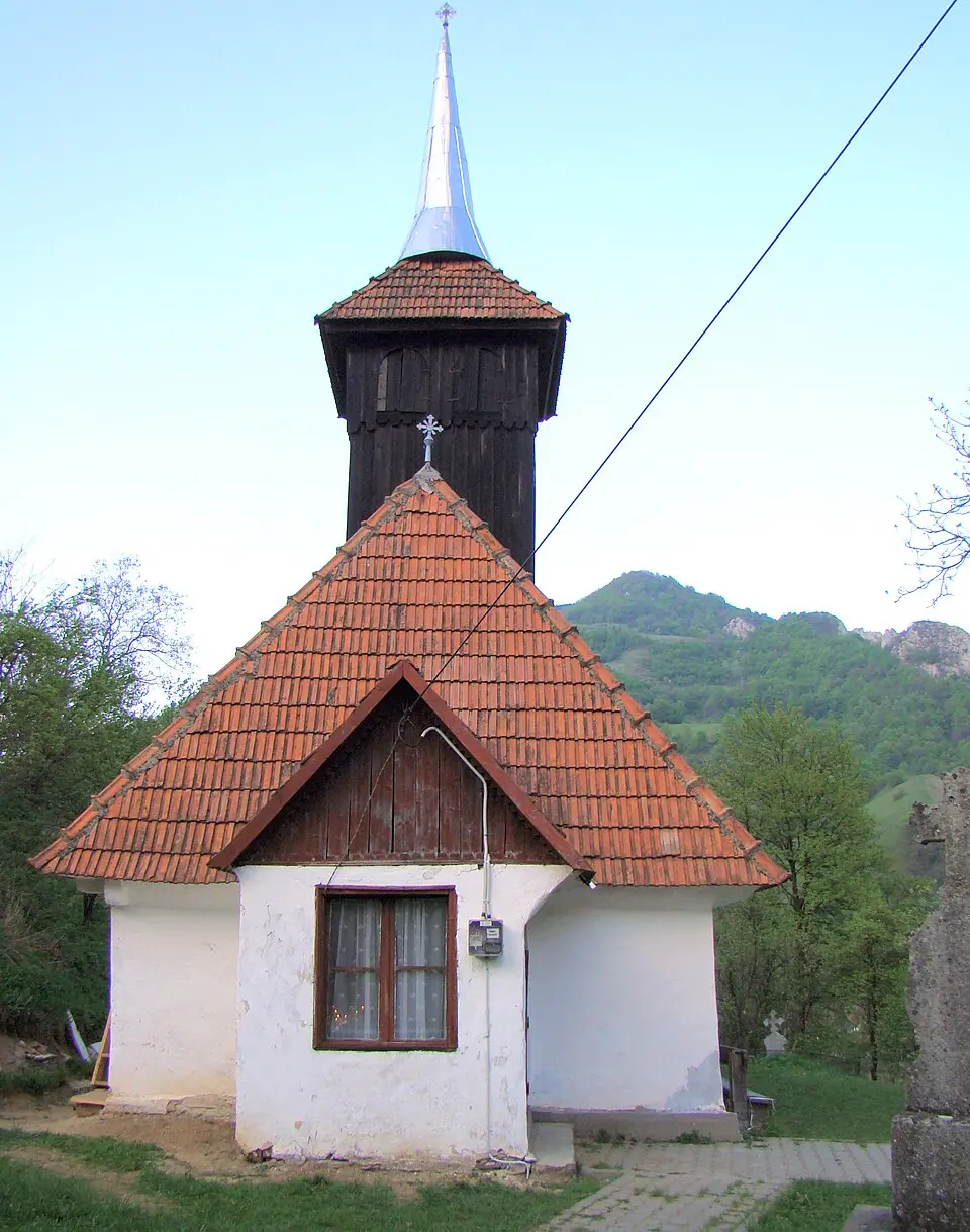 Întregalde