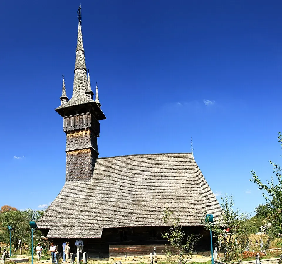 Biserica de lemn Sf. Arhangheli din Rogoz