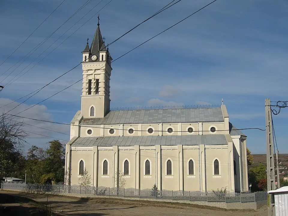 Răducăneni