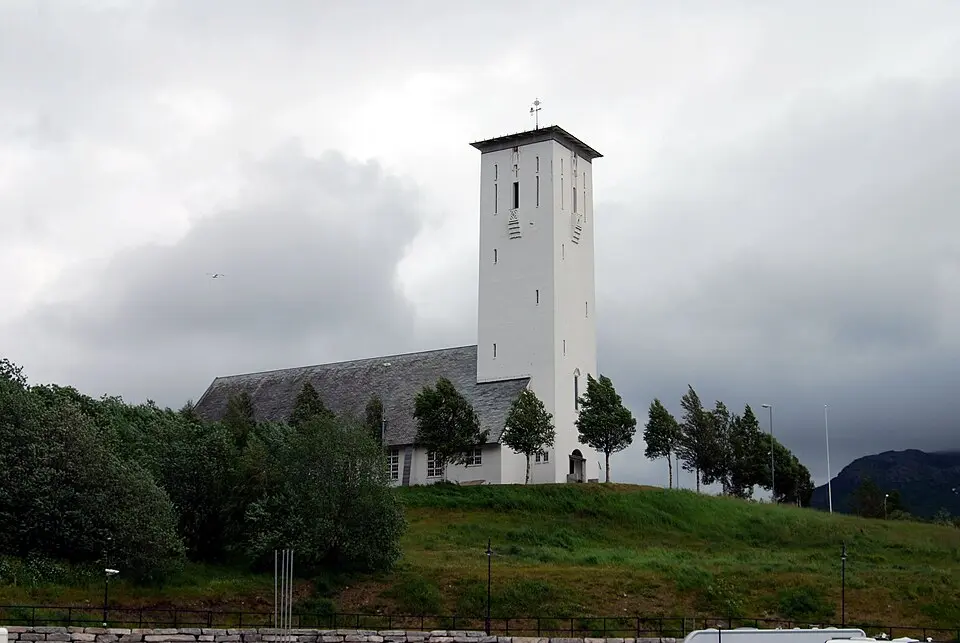 Bjerkvik kirke