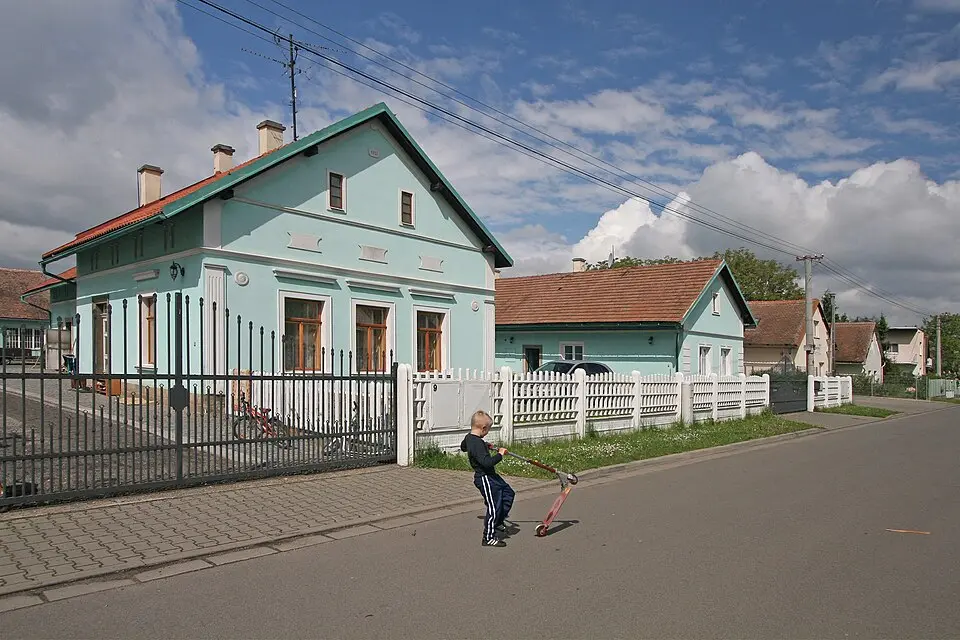 Image: Petr1888 · CC BY-SA 3.0 Blato