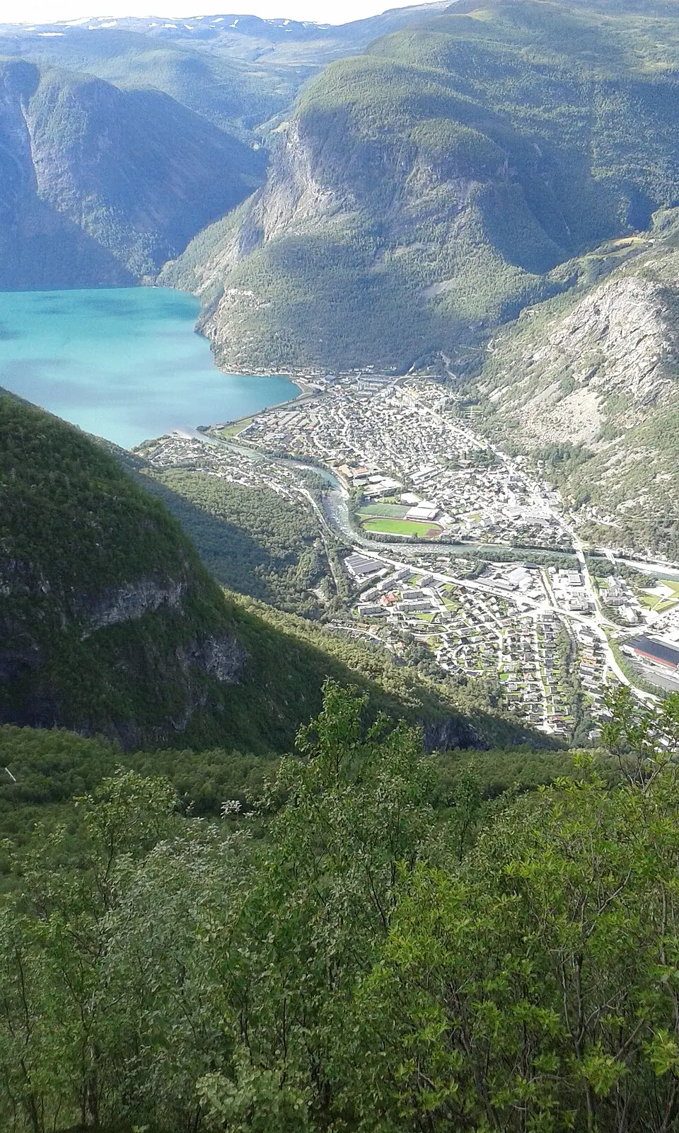 Øvre Årdal