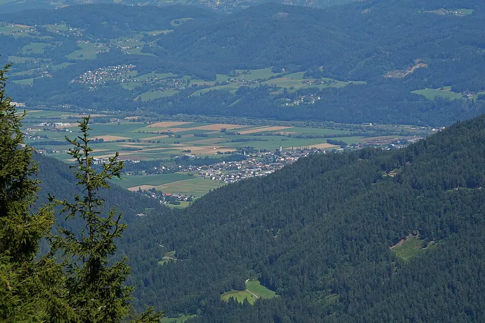 Slika: TheRunnerUp · CC BY-SA 4.0 Bistrica ob Dravi, Špatrjan