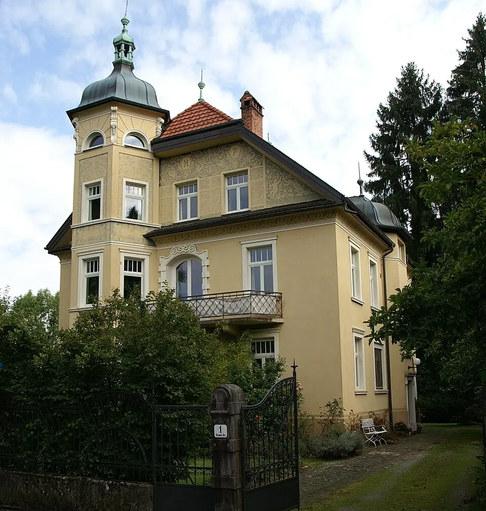 Bild: böhringer friedrich · CC BY-SA 2.5 Villa Wolfegg