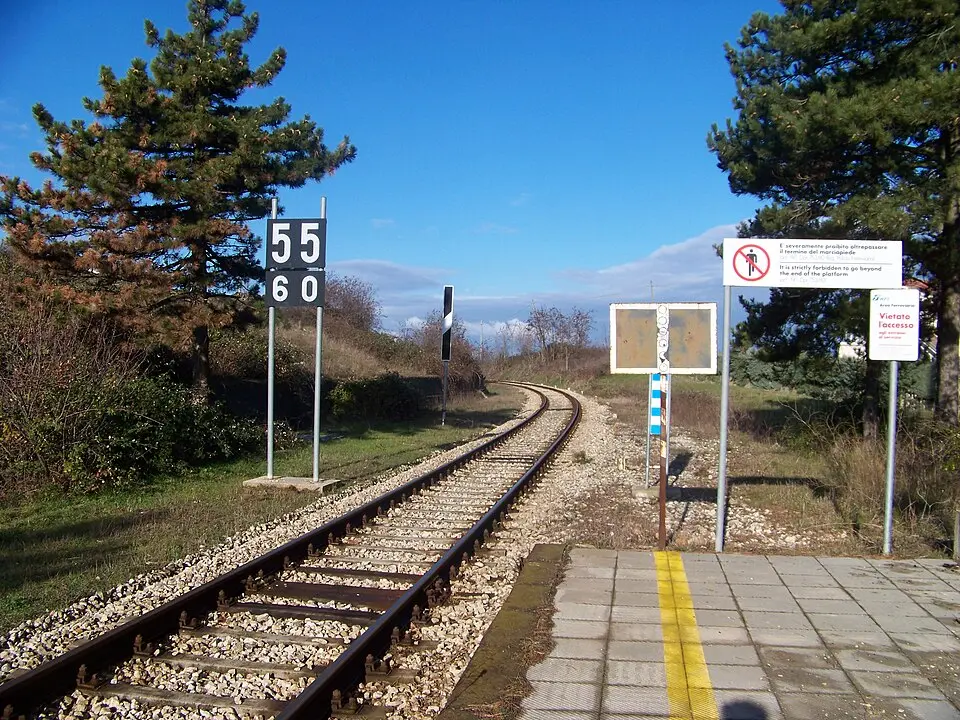 stazione di Bonefro-Santa Croce