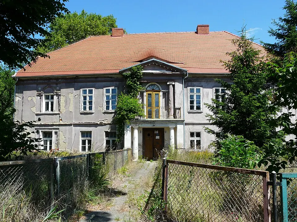 Pałac w Borku Strzelińskim z 1790 r.