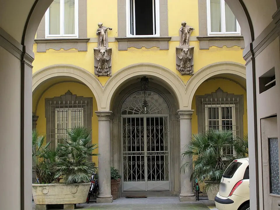 Teatro giardino Alhambra