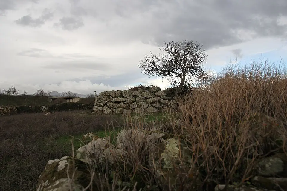Nuraghe Imbertighe