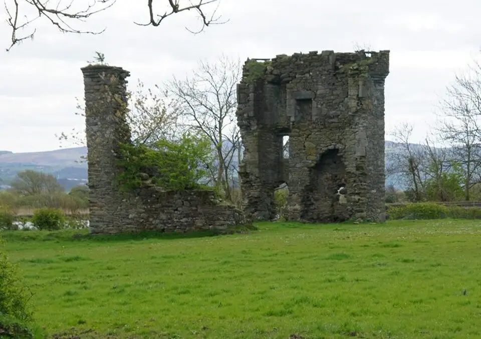 Obrázok: 60McCurdy · CC BY-SA 3.0 Mongavlin Castle