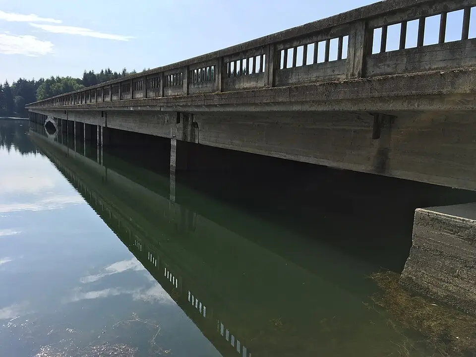 Borovsko Bridge