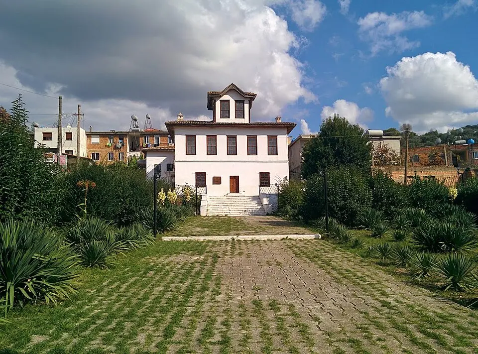 Shtëpia Muze "Kongresi i Lushnjes"