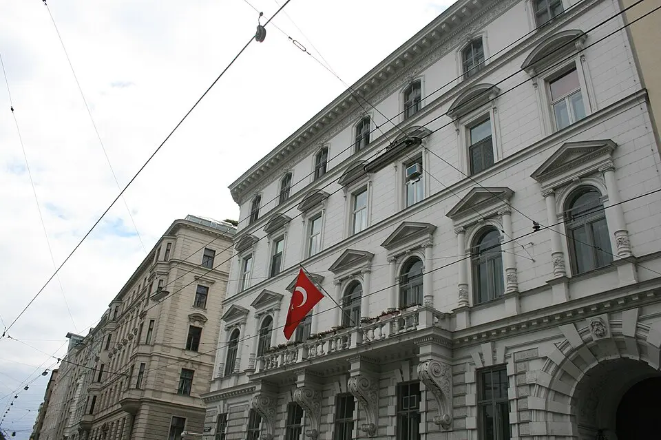 Prinz-Eugen-Straße 40