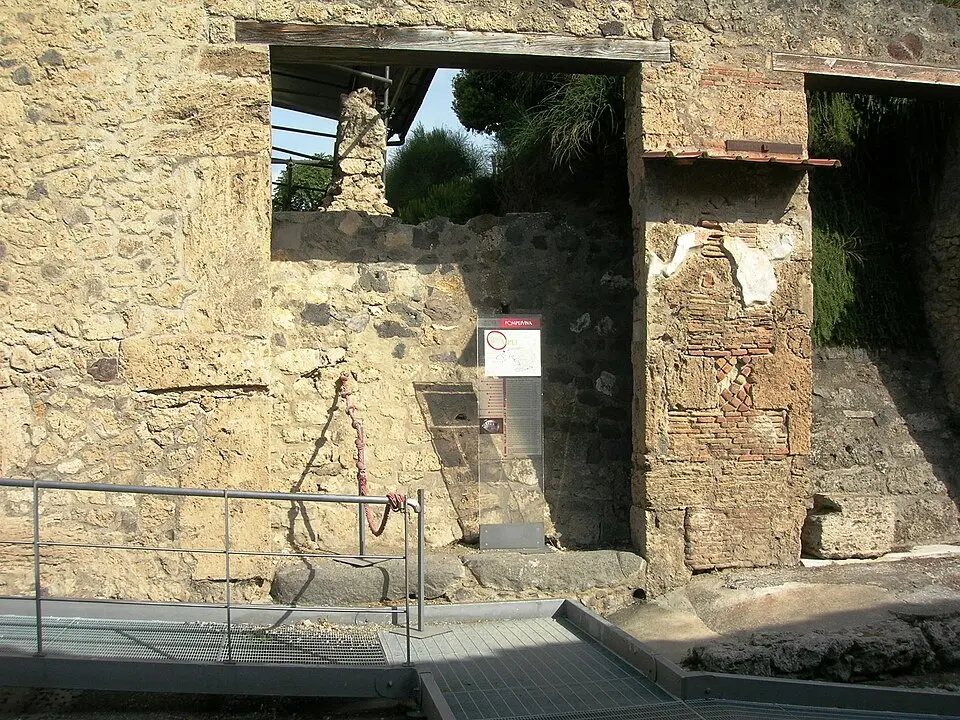 bottega di Successus (IX.13.4)
