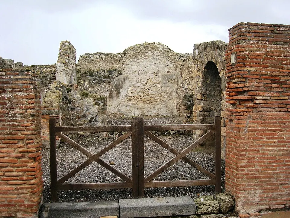 bottega (VI.7.11)